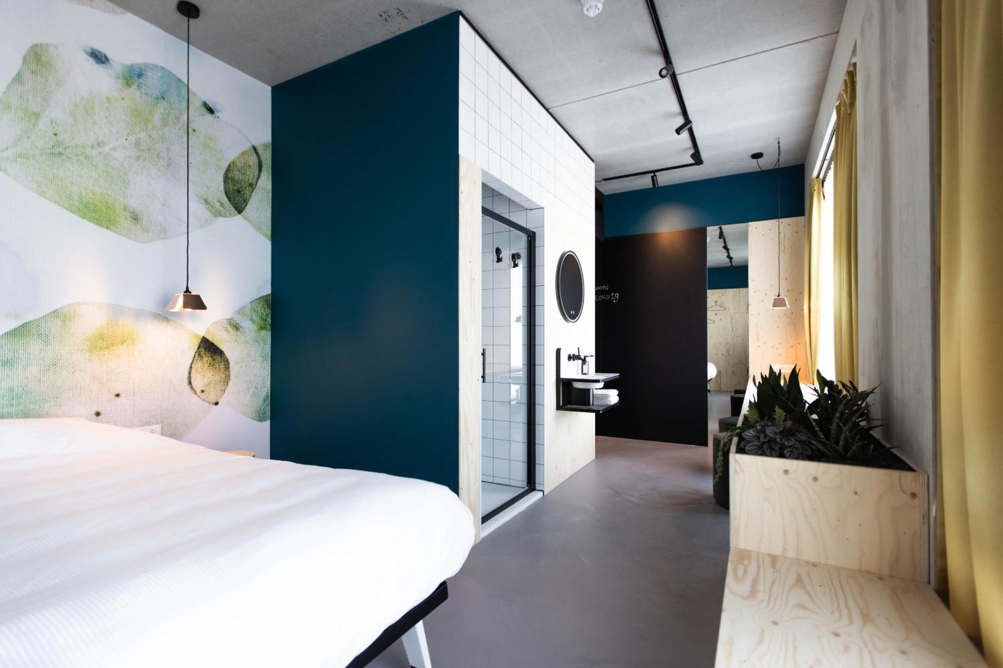 Moloko, Modern Designed Sleep & Shower Hotel In City Center, Digital Key By Sms Enschede Buitenkant foto
