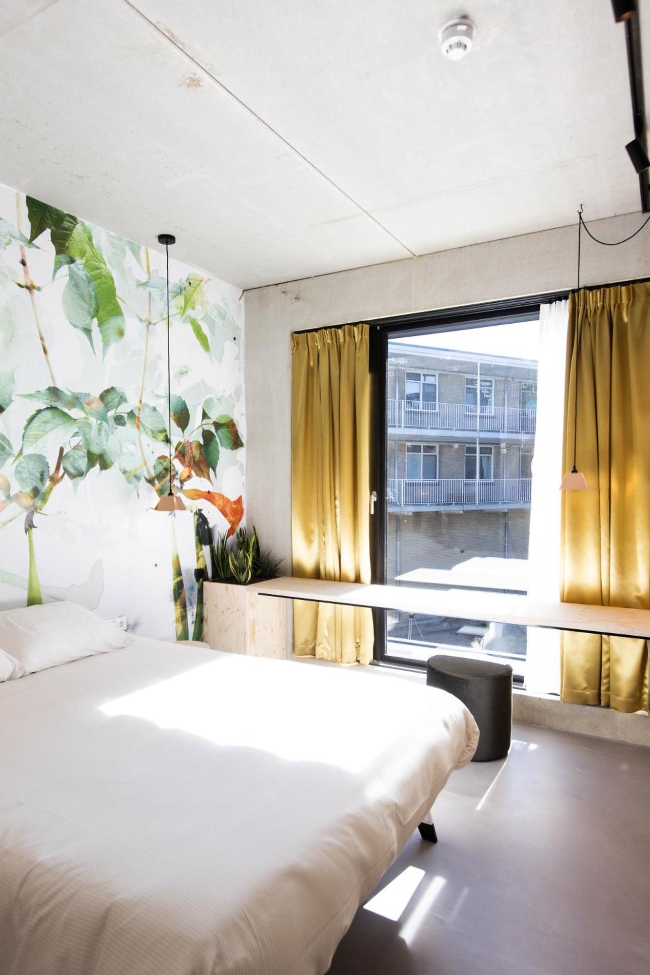 Moloko, Modern Designed Sleep & Shower Hotel In City Center, Digital Key By Sms Enschede Buitenkant foto