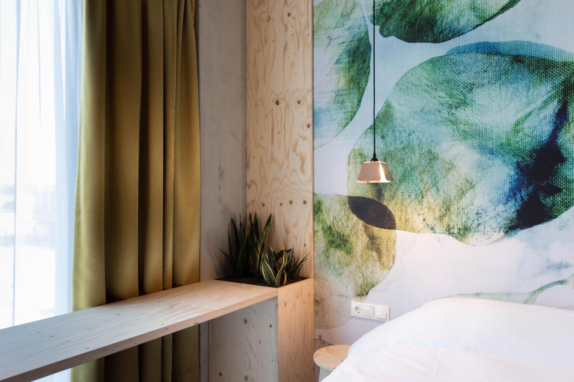 Moloko, Modern Designed Sleep & Shower Hotel In City Center, Digital Key By Sms Enschede Buitenkant foto